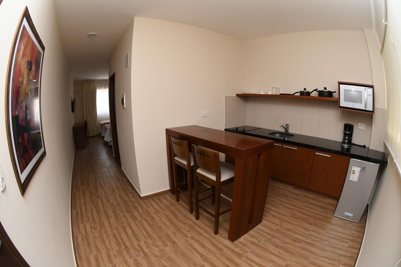 Taos Apart Hotel Santa Cruz de La Sierra Kültér fotó